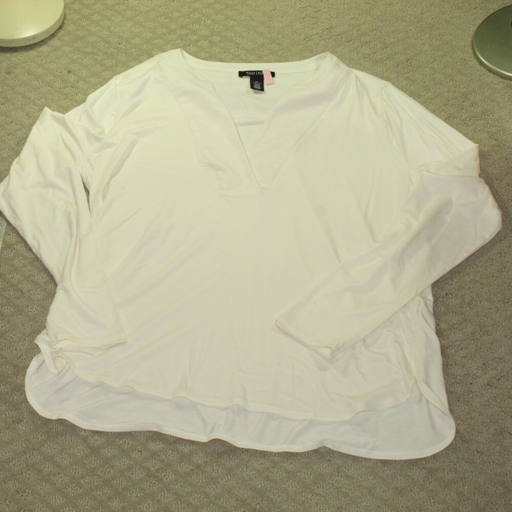 White House Black Market Women's Size XL Soft Stretchy Ivory Long Sleeve Blouse
